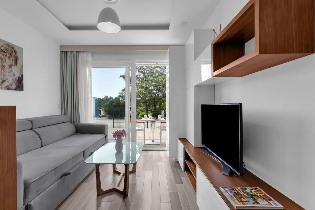 Brotis - Studioapartment - Makarska Exklusiv Promajna Esterno foto
