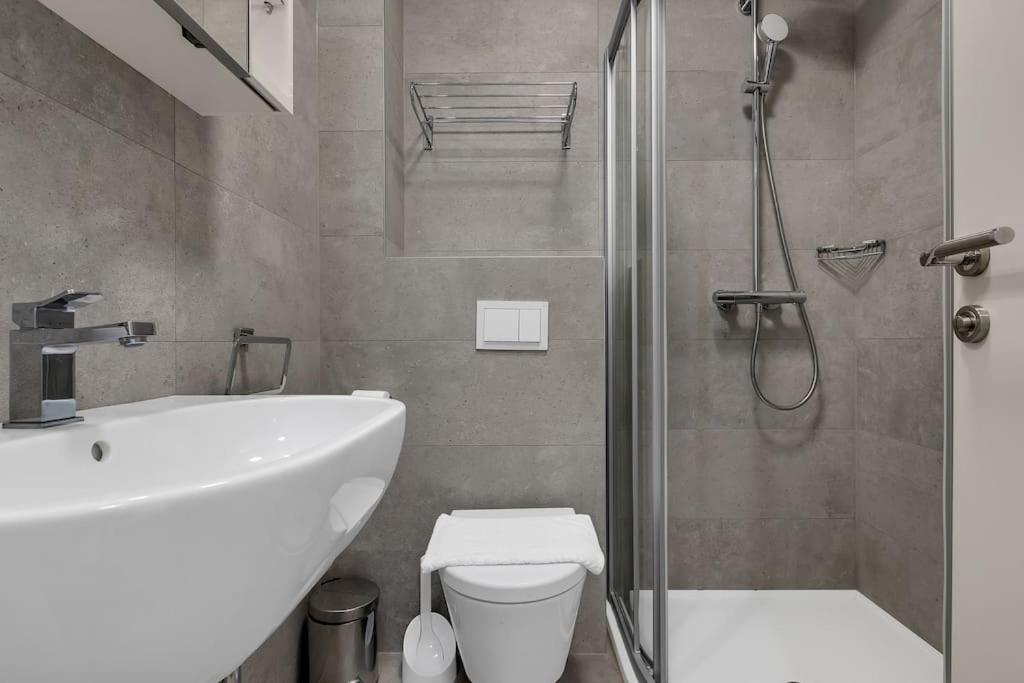 Brotis - Studioapartment - Makarska Exklusiv Promajna Esterno foto